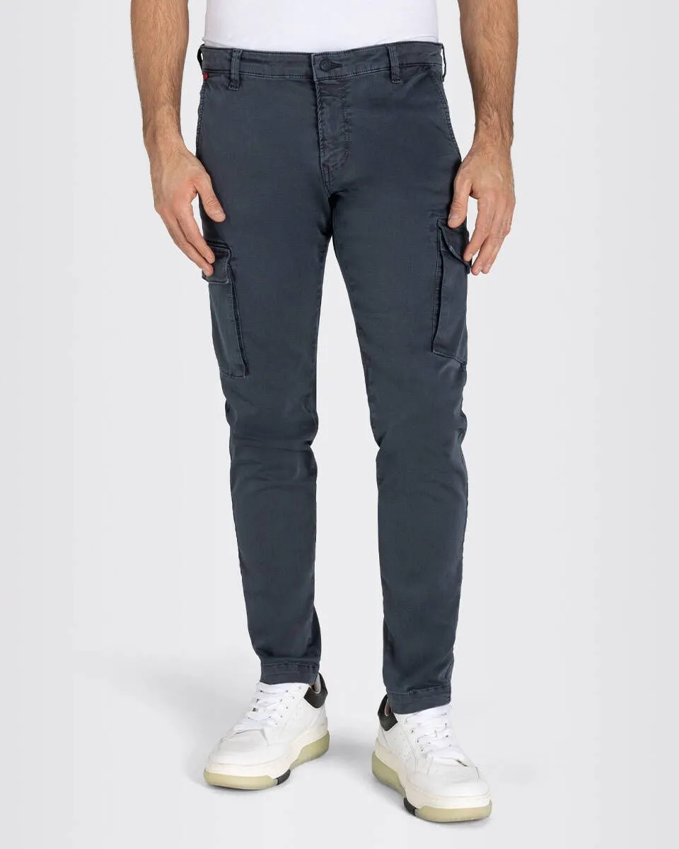 Mac    Chino