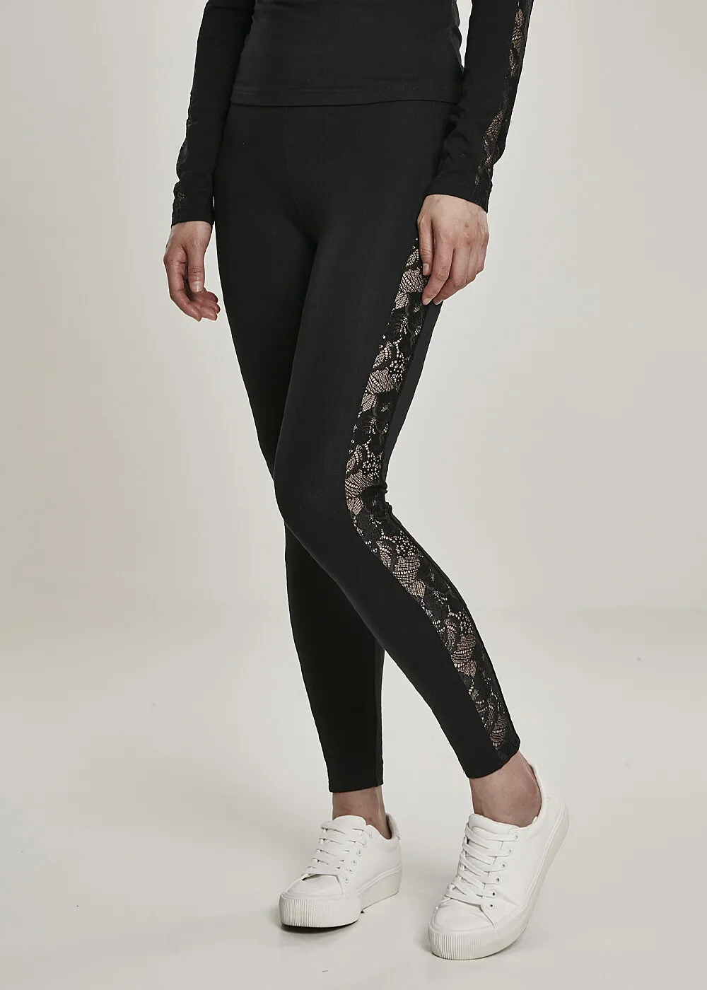 Urban Classics Dames Legging met kanten details zwart